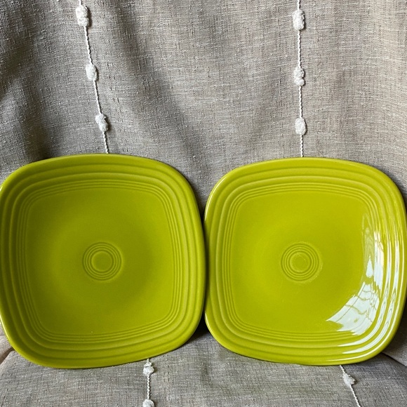 Fiesta Shamrock Green Square Salad Plates Homer Laughlin 2003 Rare - Picture 2 of 4